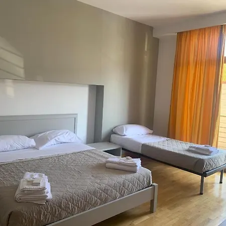 Jubilee 3* كوراتو